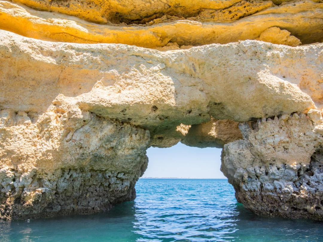 Rocha Beach By Nuno Portimao Bagian luar foto