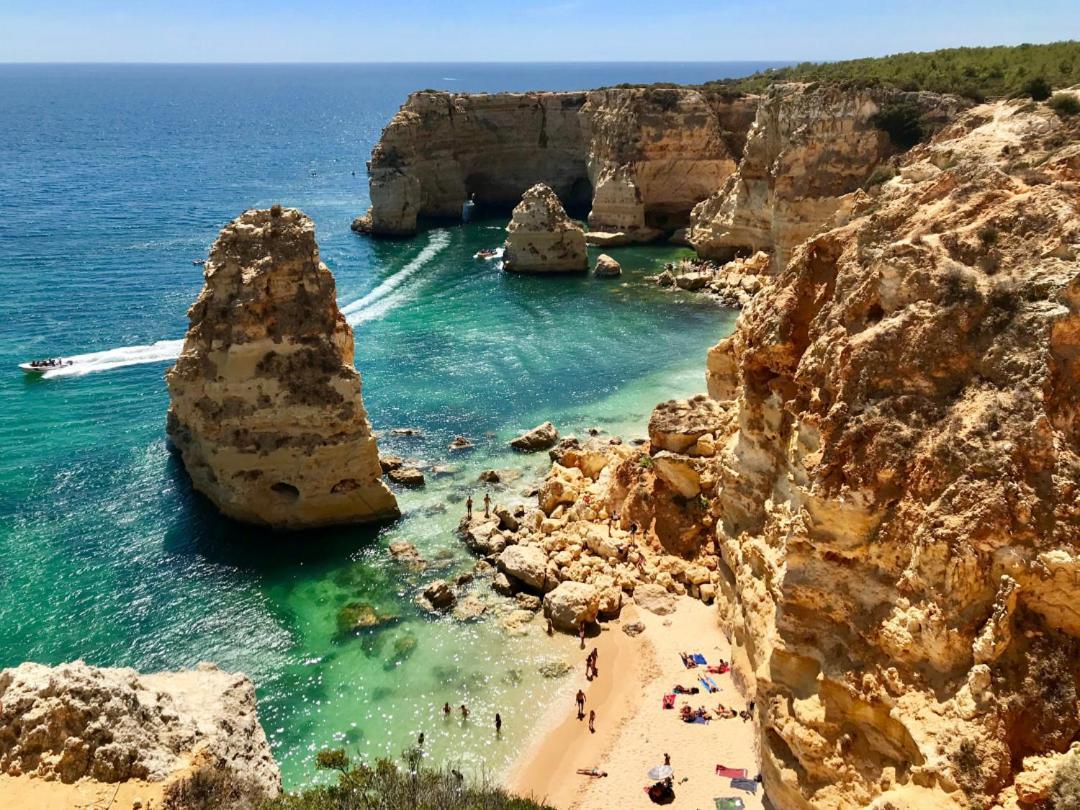 Rocha Beach By Nuno Portimao Bagian luar foto